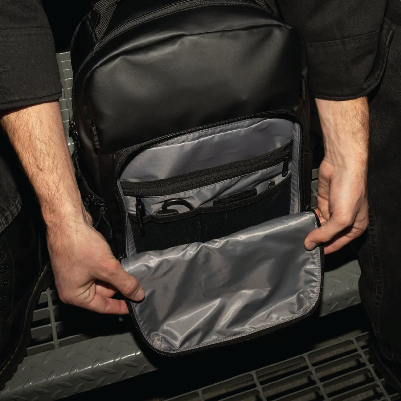 WANDRD PRVKE V4 31L Zip Bag