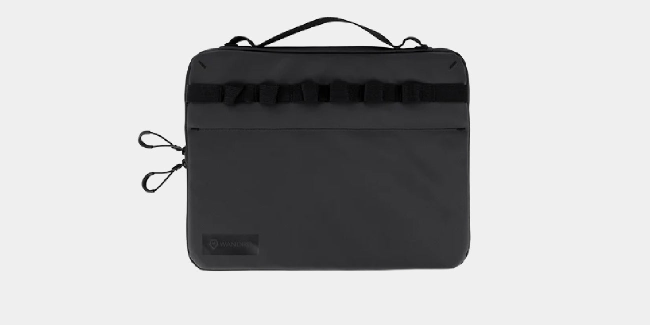 WNDRD_PH_LAPTOP_CASE_14.jpg
